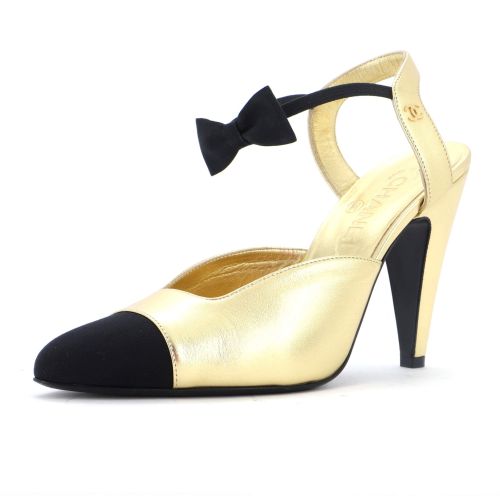 Women's Cap Toe Bow Slingback Pumps Laminated Lambskin with Grosgrain